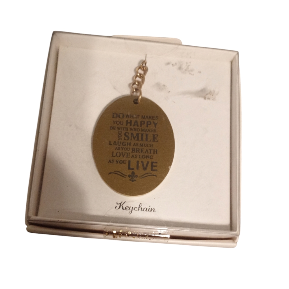 Chic Gold Glitter Keychain. Free If You Spend Over 15 Dollars